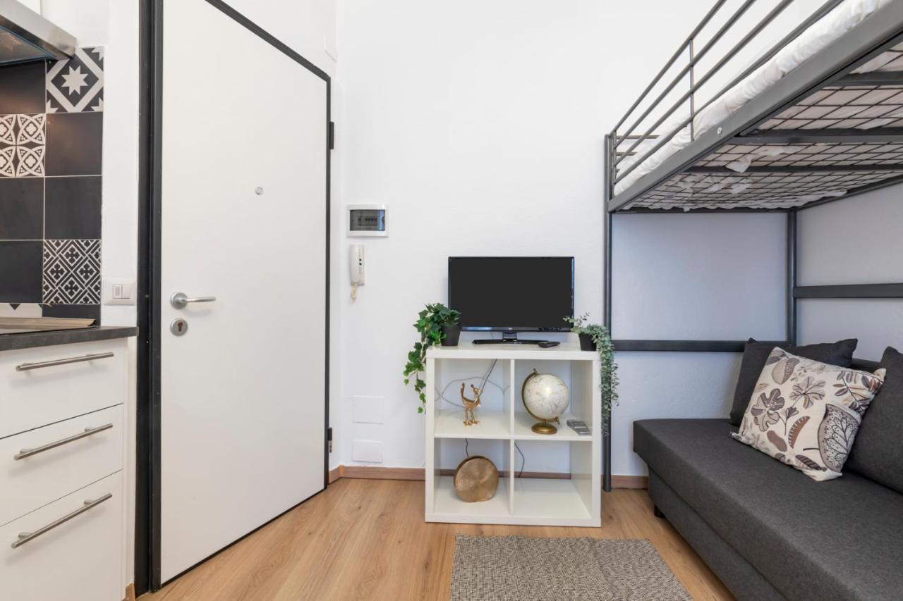 I Host Apartment - Alessi 10 Milano Eksteriør bilde