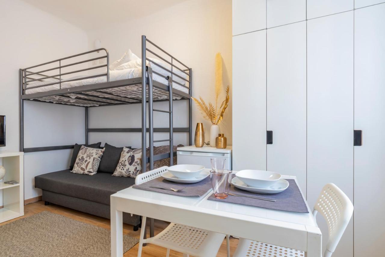 I Host Apartment - Alessi 10 Milano Eksteriør bilde